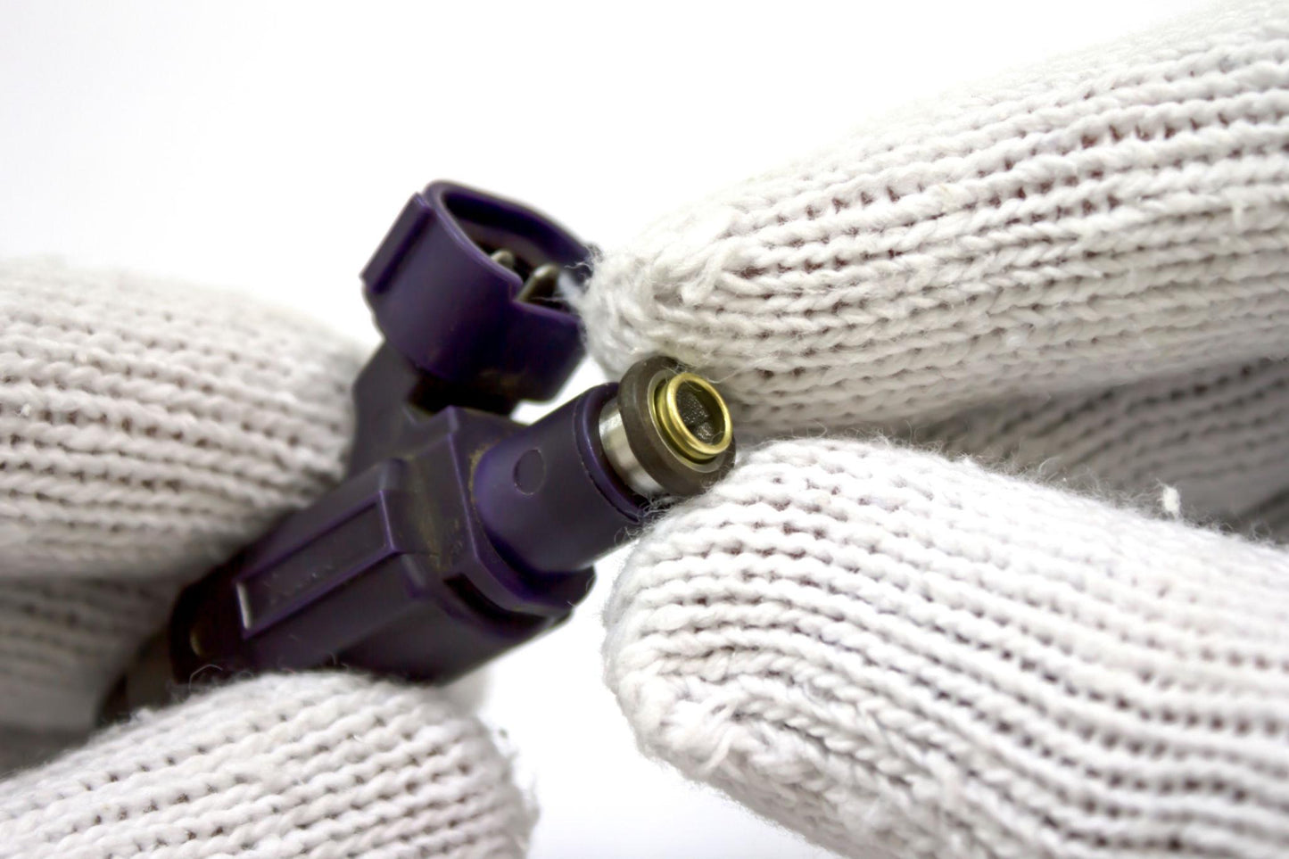 Fuel Injector Micro Filters Size: 13.8 × 6 × 3 mm (CF104B)